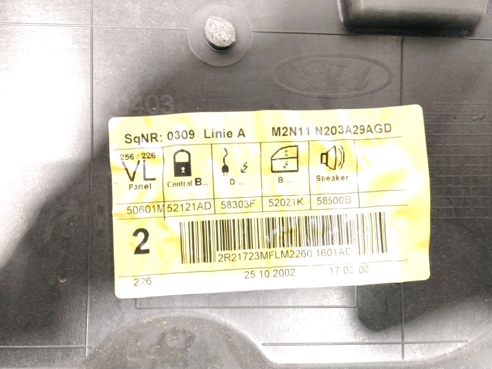 Lève-vitre électrique avant gauche