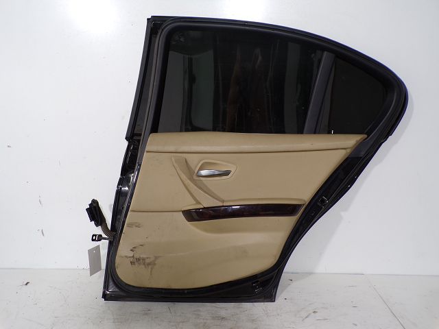 Porte arrière droite