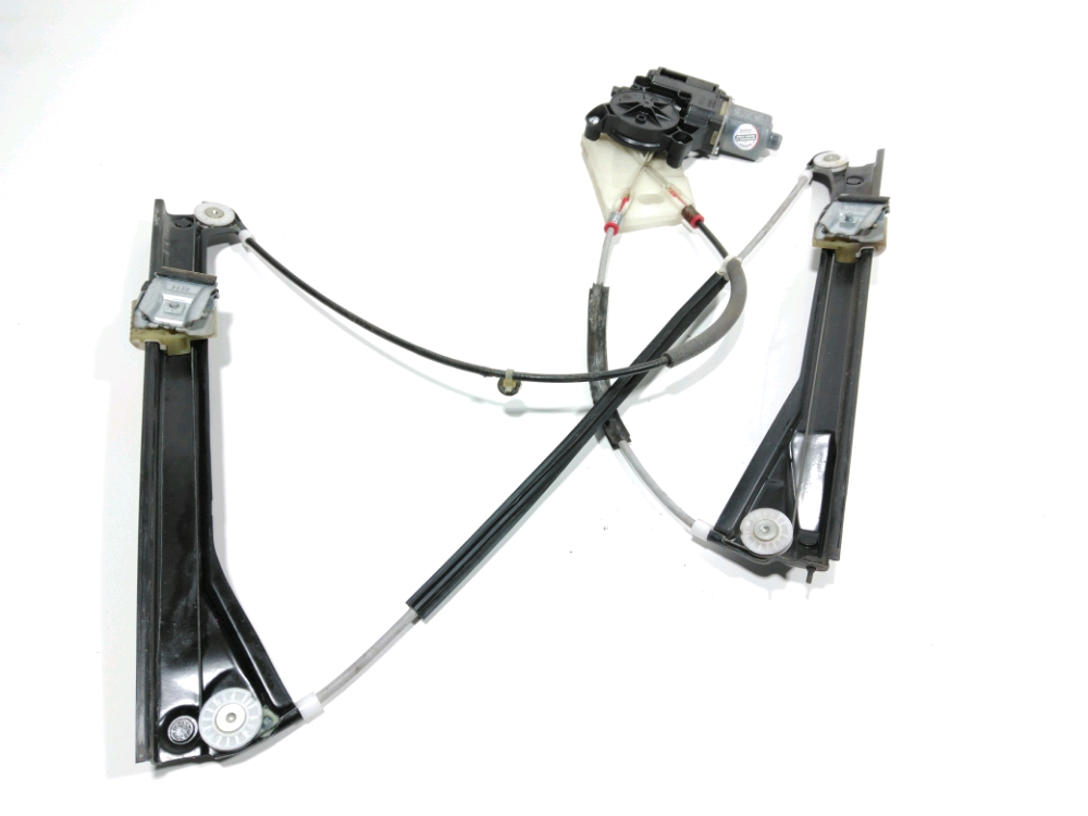 Lève-vitre électrique avant droit