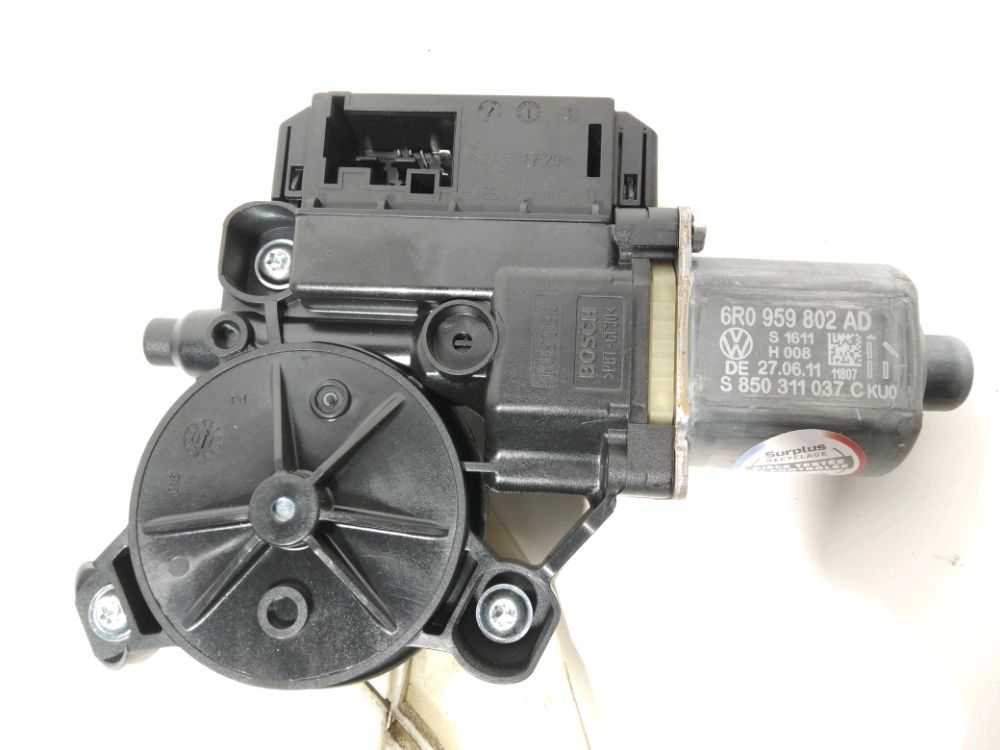 Lève-vitre électrique avant droit