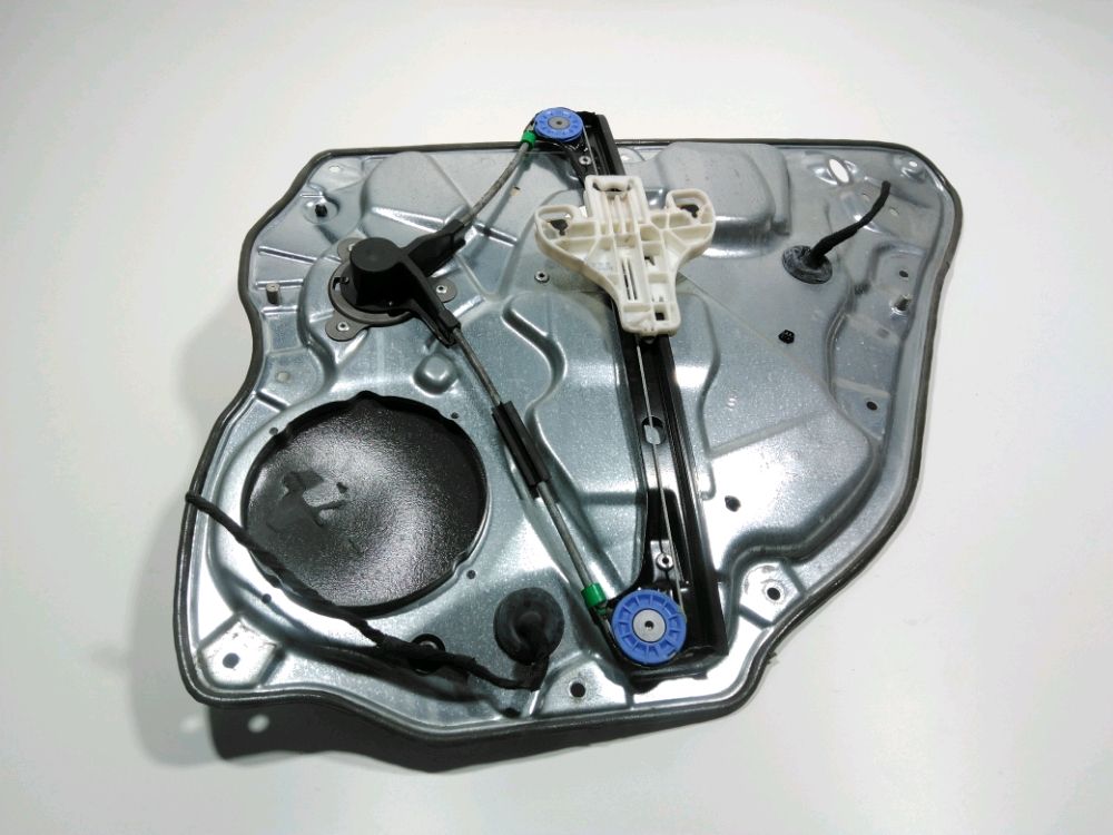 Lève-vitre manuel arrière gauche