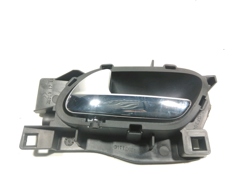 Poignée intérieure porte arrière gauche