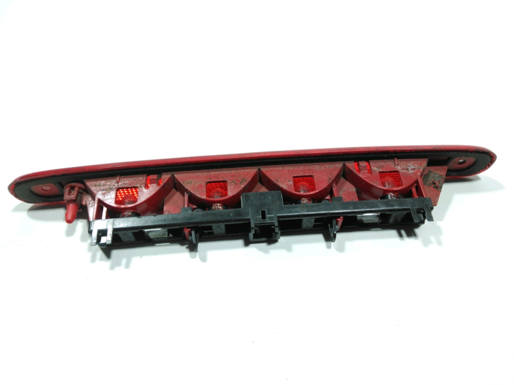 Feu stop supplémentaire