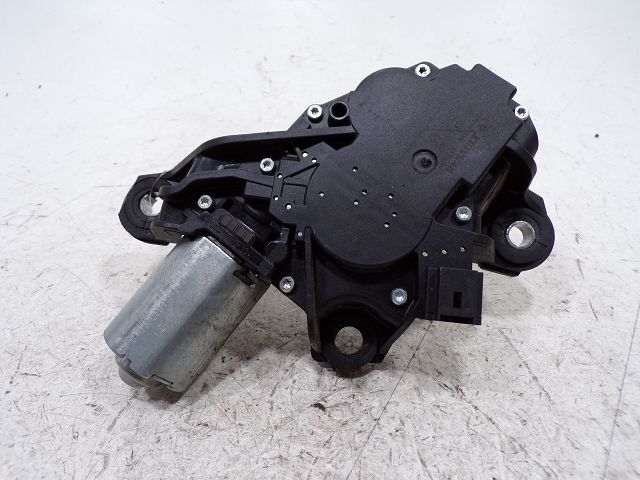 Moteur d'essuie glace arrière