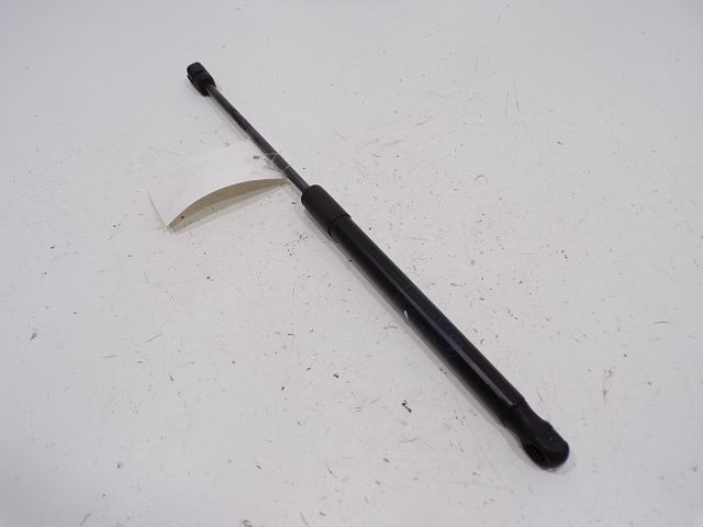 Verin gauche de capot