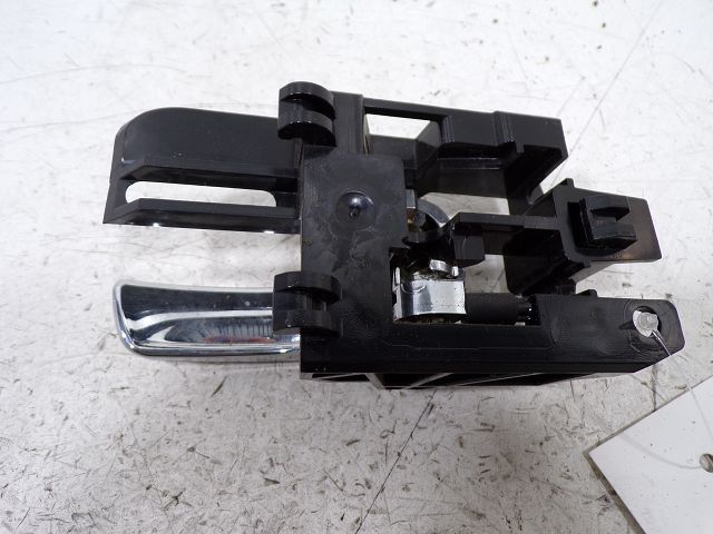 Poignée intérieure porte arrière droite