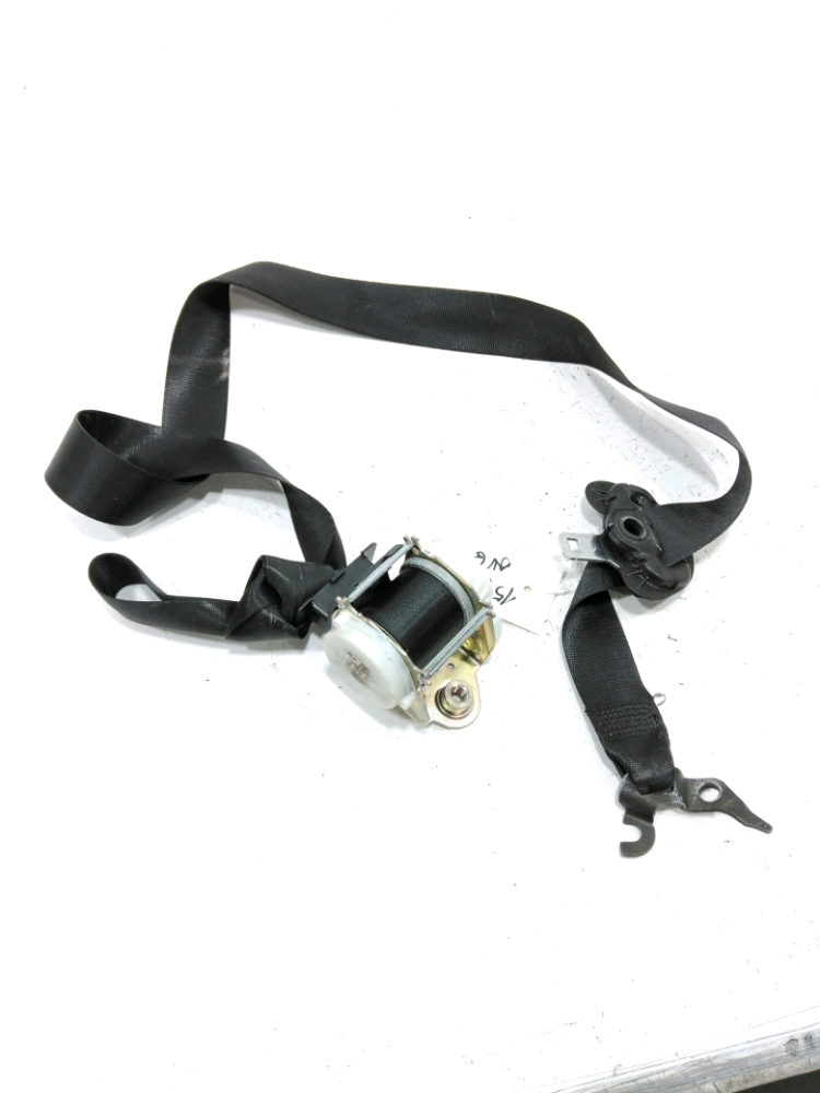 Ceinture avant gauche