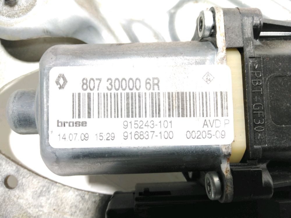 Lève-vitre électrique avant droit