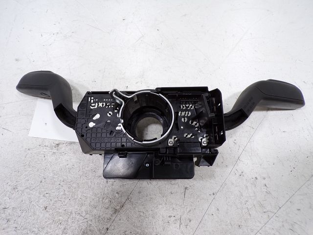 Commande sous-volant