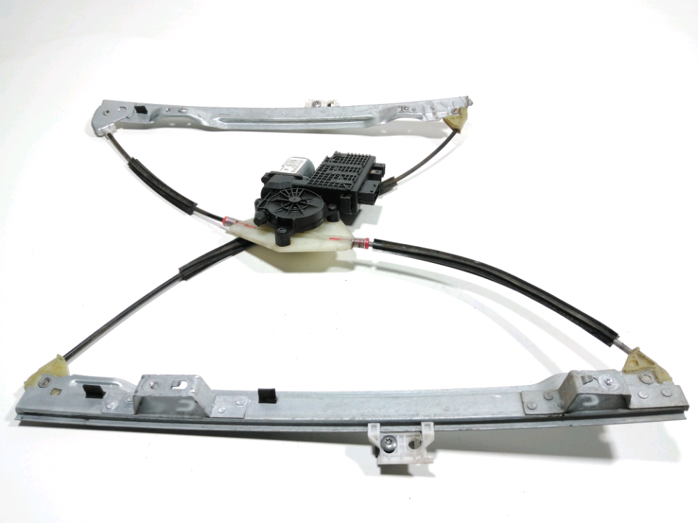 Lève-vitre électrique avant droit