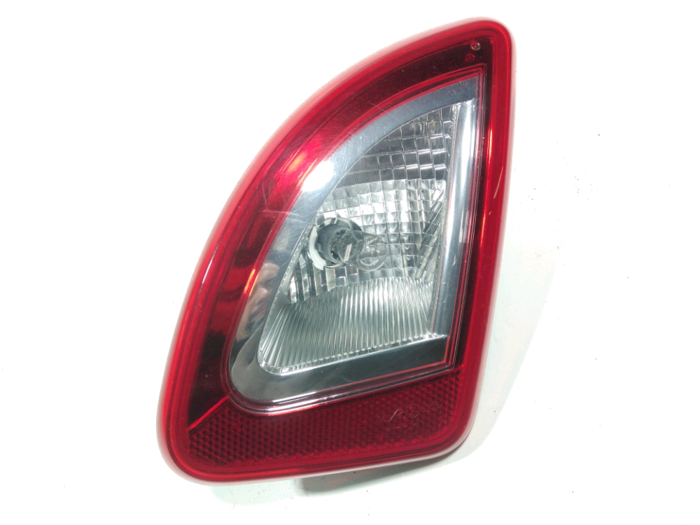 Feu arrière intérieur droit
