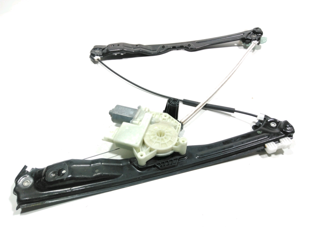 Lève-vitre électrique avant gauche