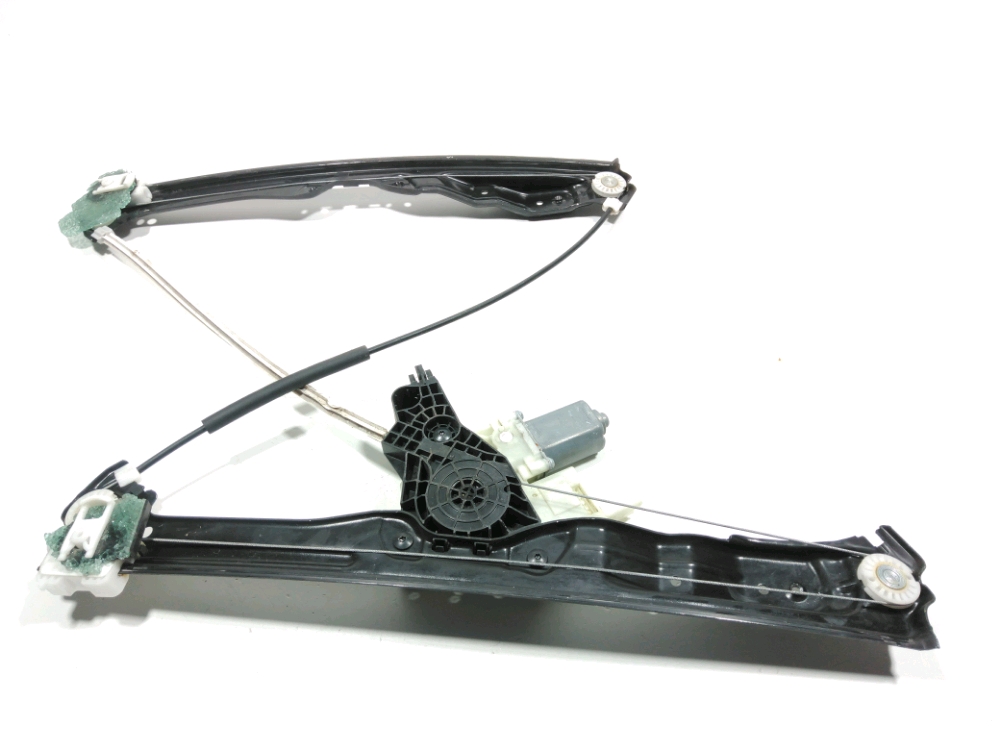 Lève-vitre électrique avant gauche