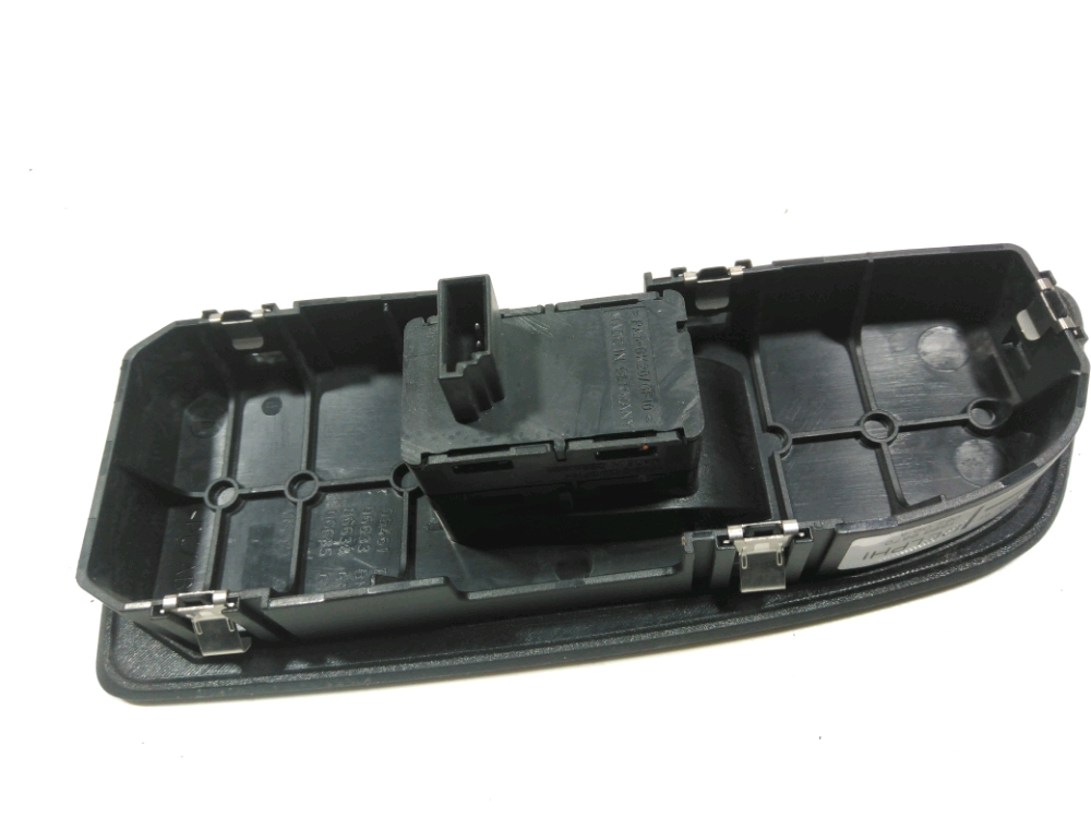 Commande lève-vitre avant droit