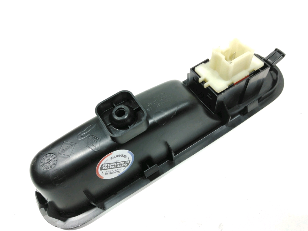 Commande lève-vitre avant droit