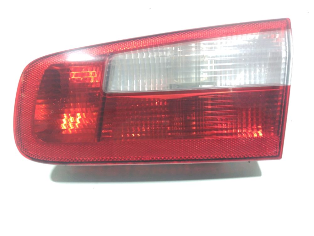 Feu arriere interieur droit