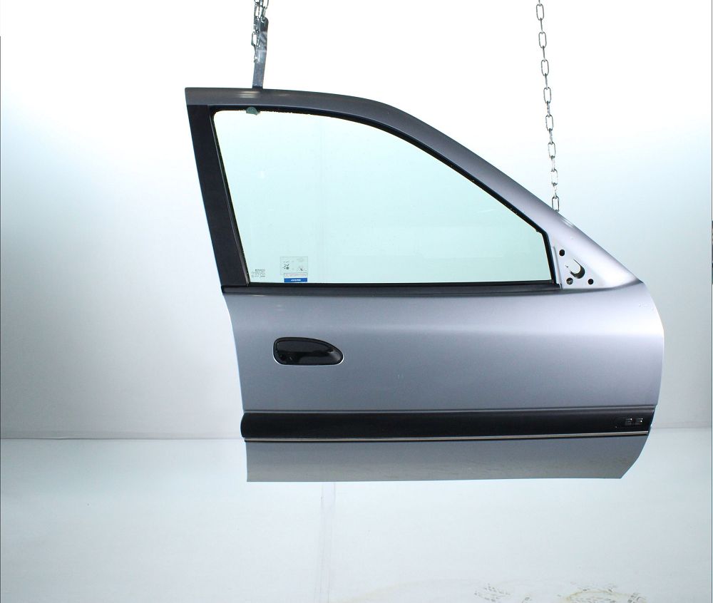 Porte avant droite