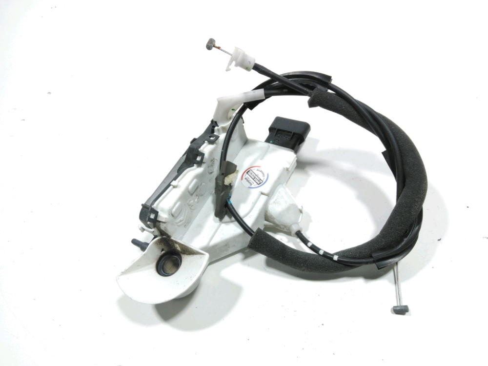 Serrure de porte avant gauche