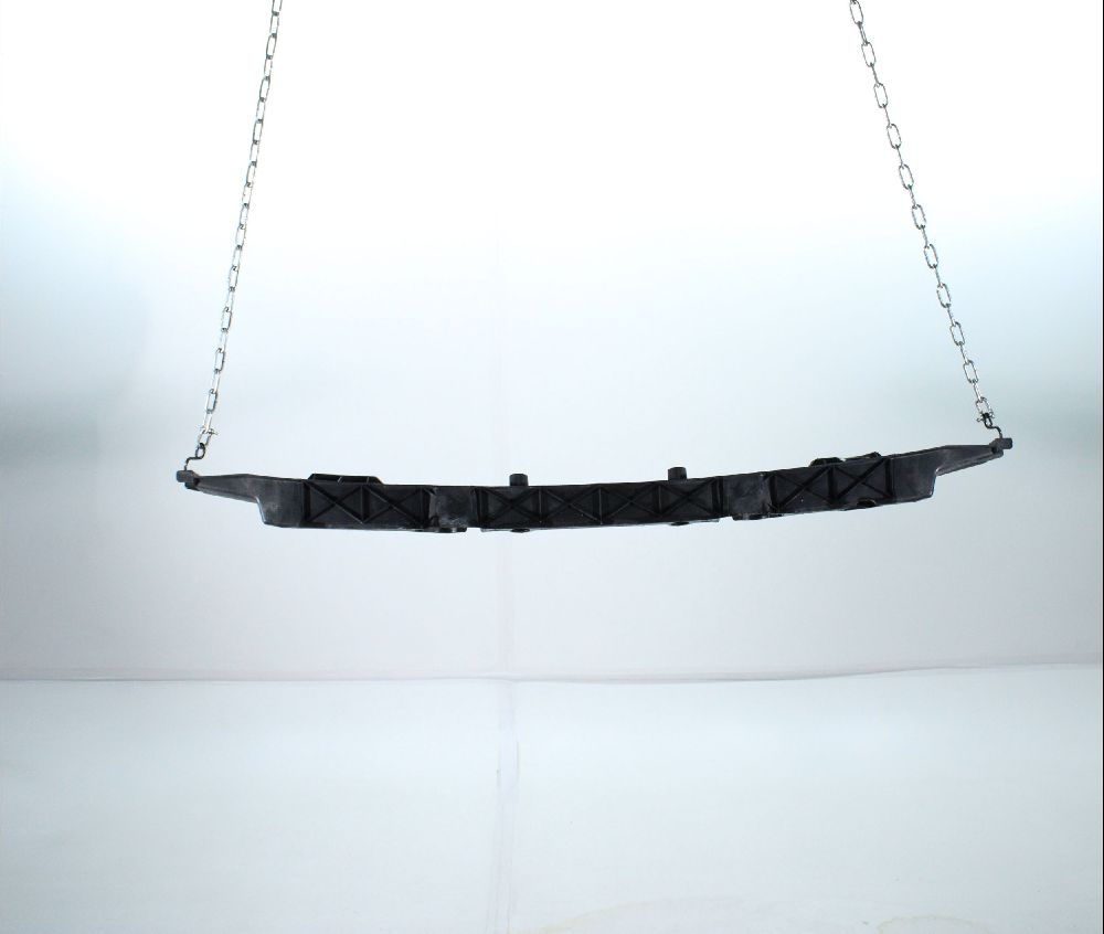 Support central de pare-choc arrière