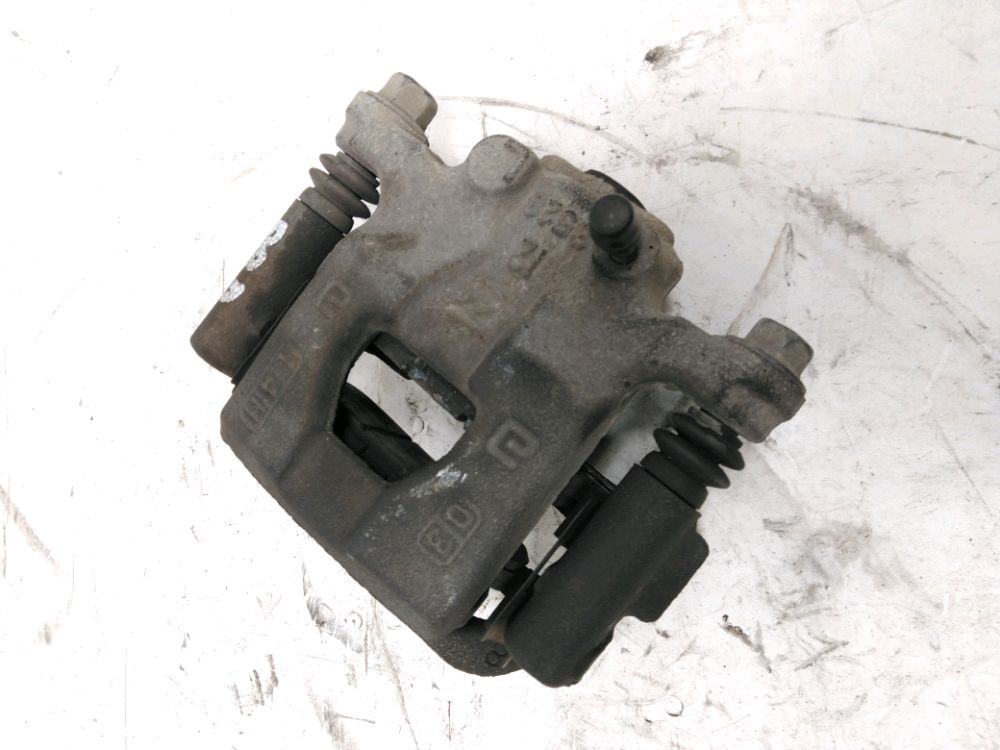 Etrier de frein arriere droit