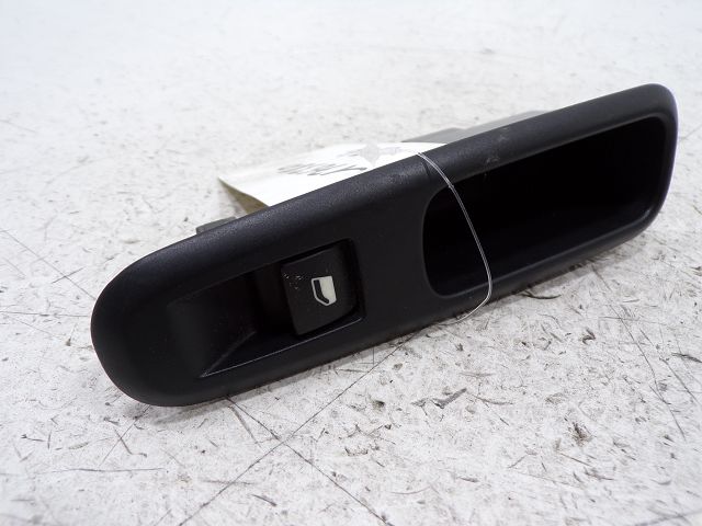 Commande lève-vitre arrière gauche