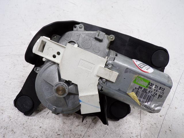 Moteur d'essuie glace arrière