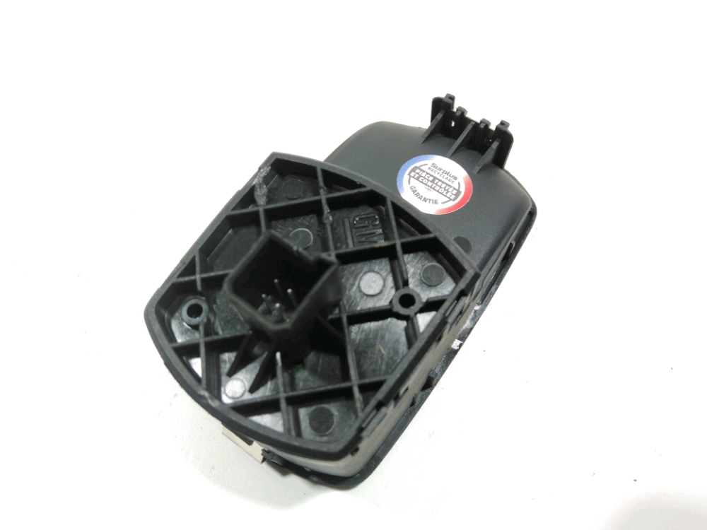 Commande lève-vitre avant droit