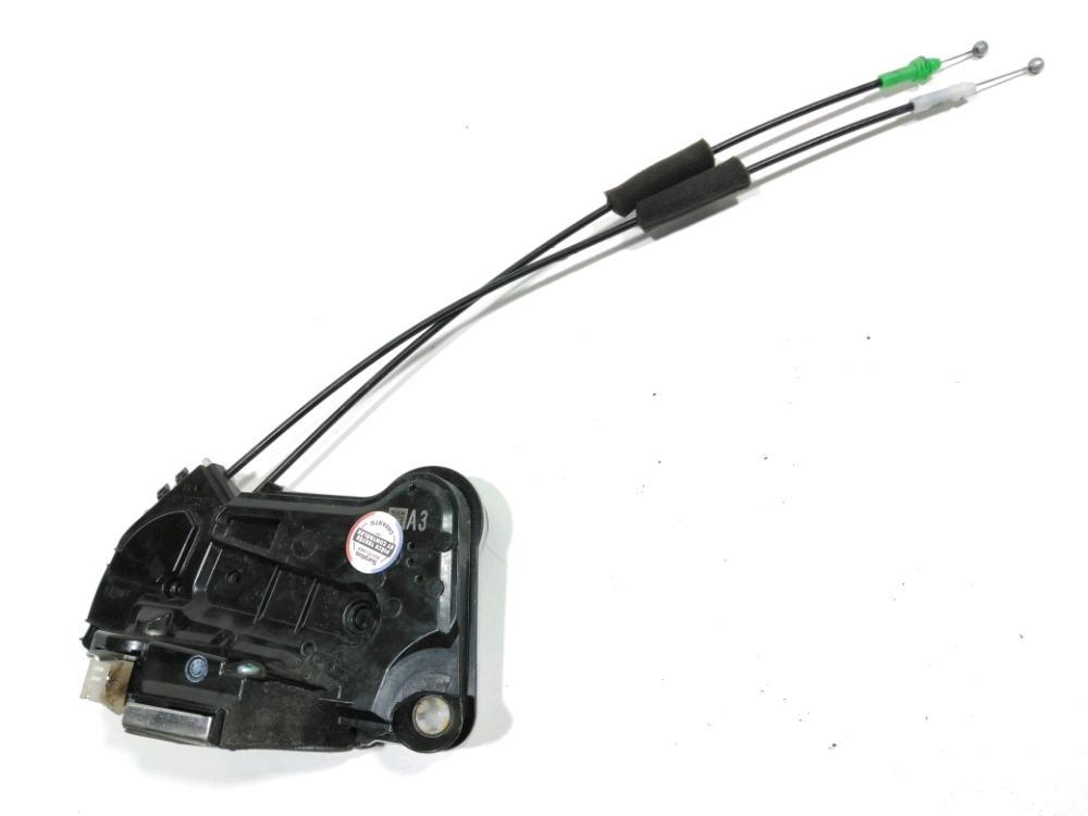 Serrure de porte avant gauche