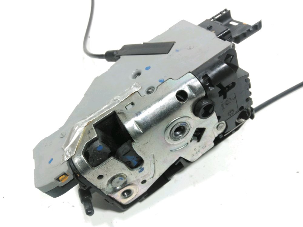 Serrure de porte arriere gauche