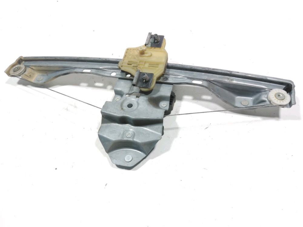 Lève-vitre électrique avant droit