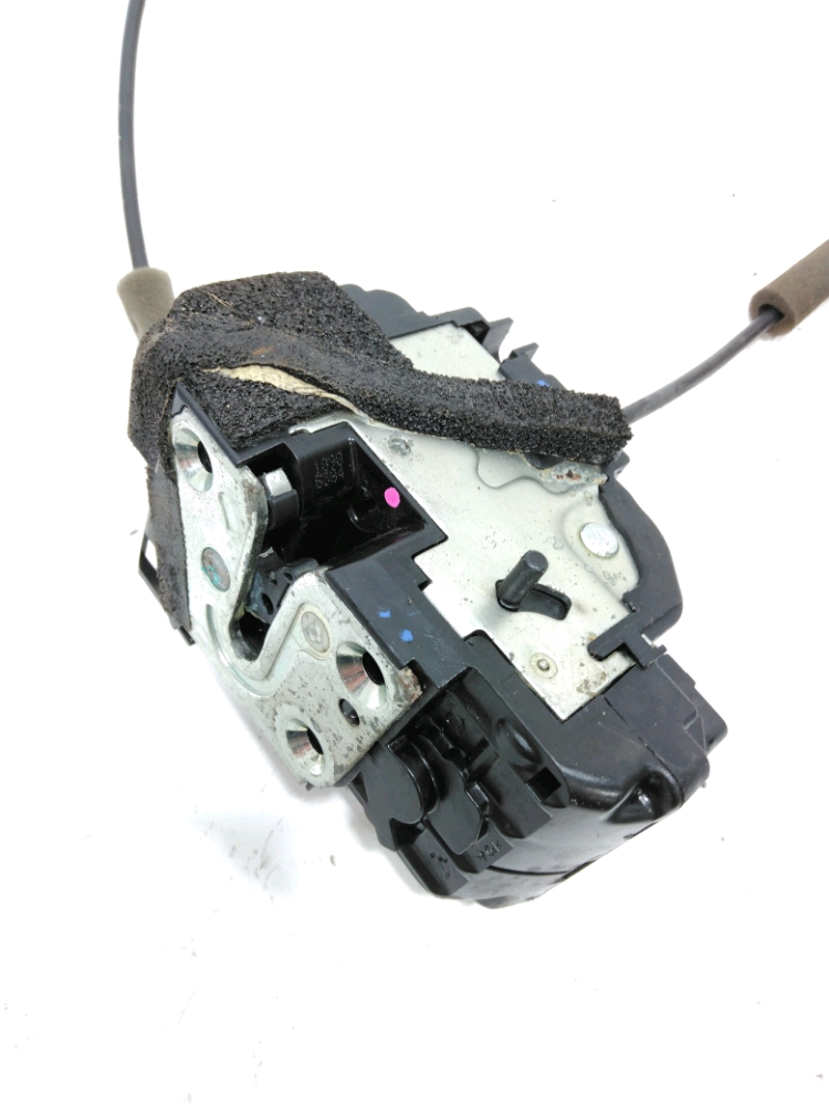 Serrure de porte arrière gauche