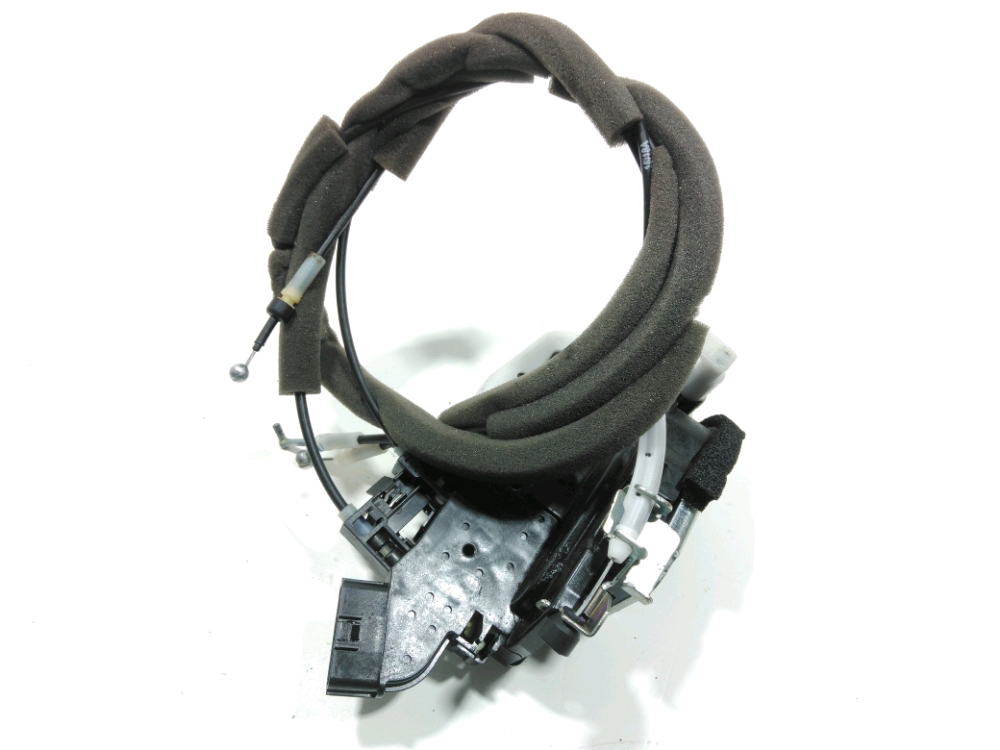 Serrure de porte avant gauche