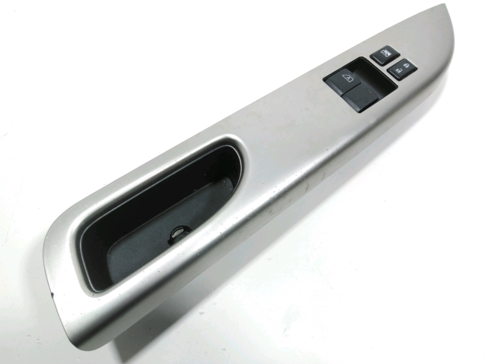 Commande lève-vitre avant gauche