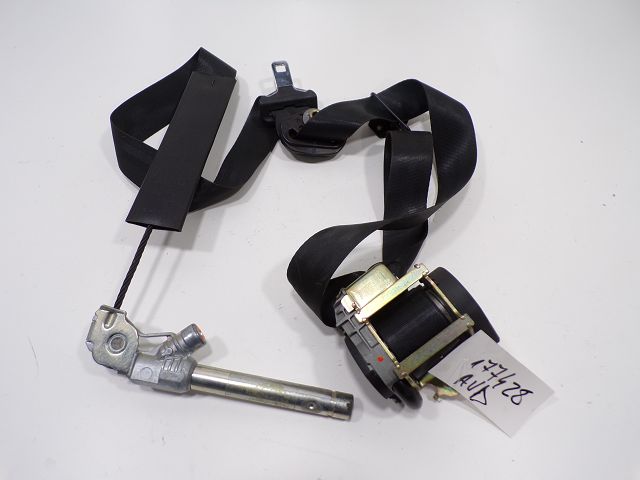 Ceinture avant droite