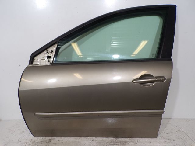 Porte avant gauche