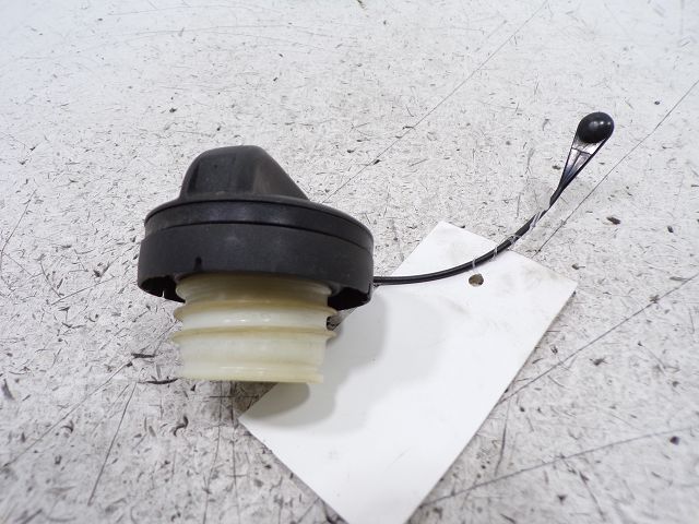 Bouchon de réservoir à carburant