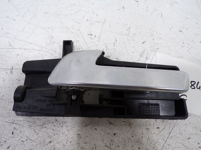 Poignée intérieure porte avant gauche