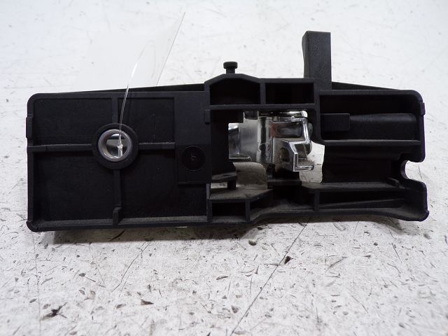 Poignée intérieure porte avant gauche