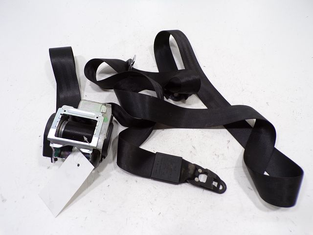 Ceinture avant droite