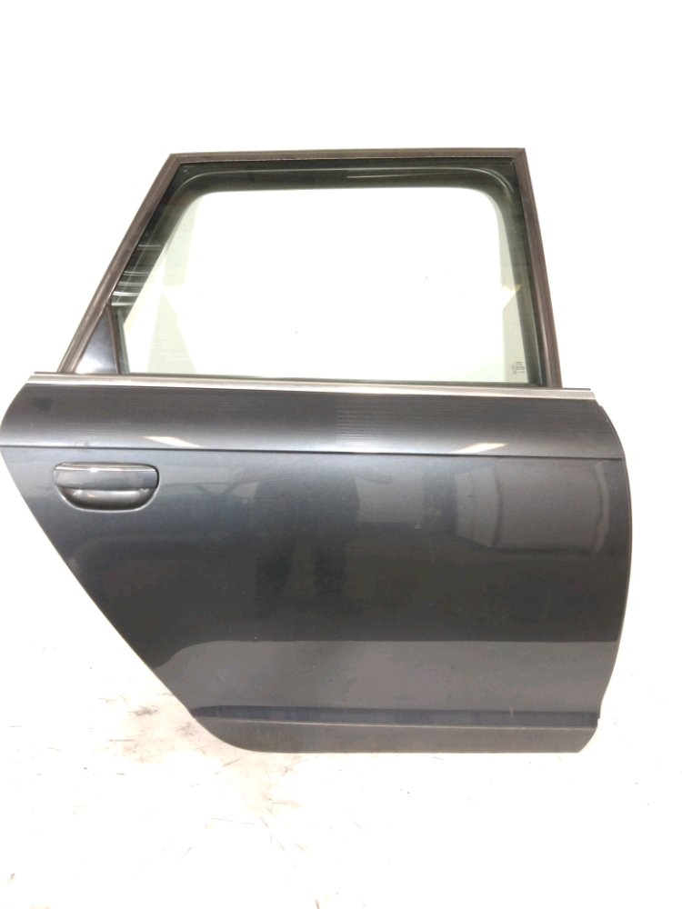 Porte arrière droite