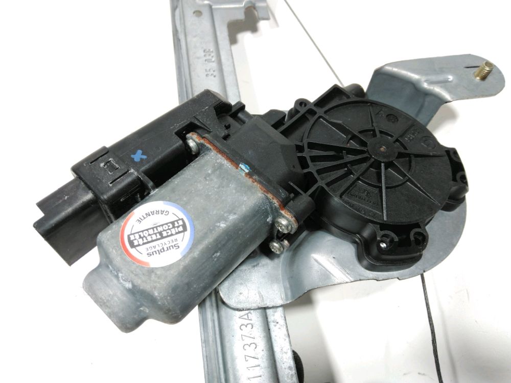 Lève-vitre électrique arrière gauche