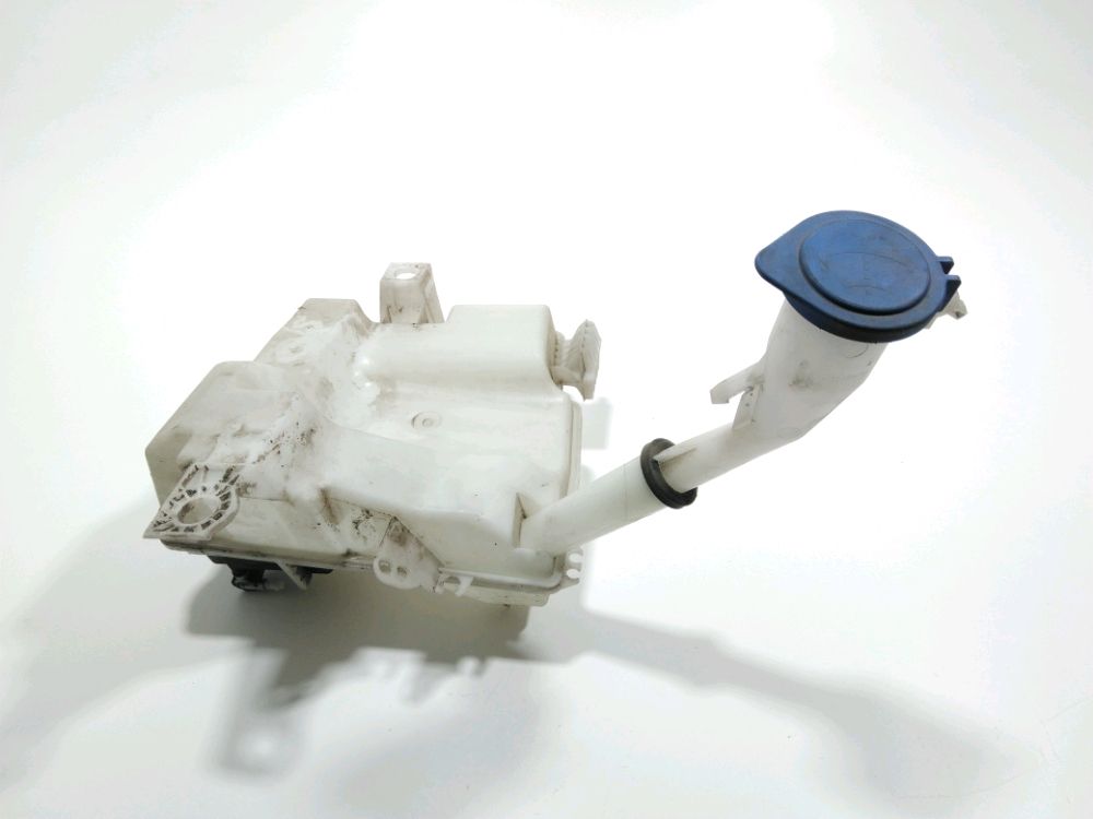 Réservoir de lave glace avant