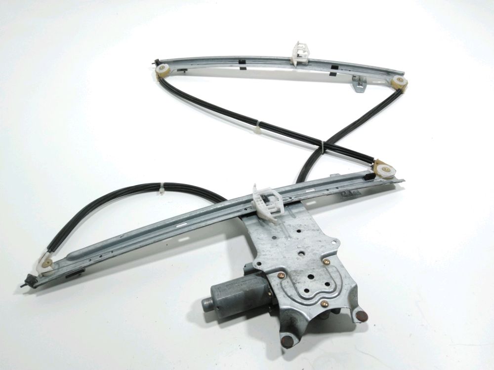 Lève-vitre électrique avant droit