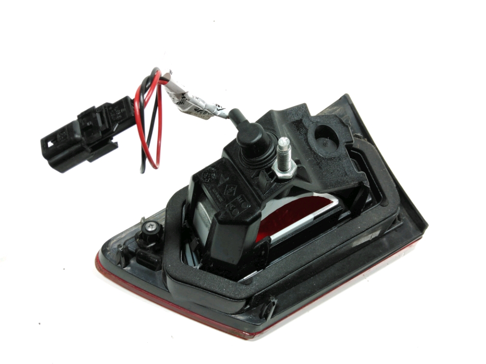 Feu arrière intérieur gauche