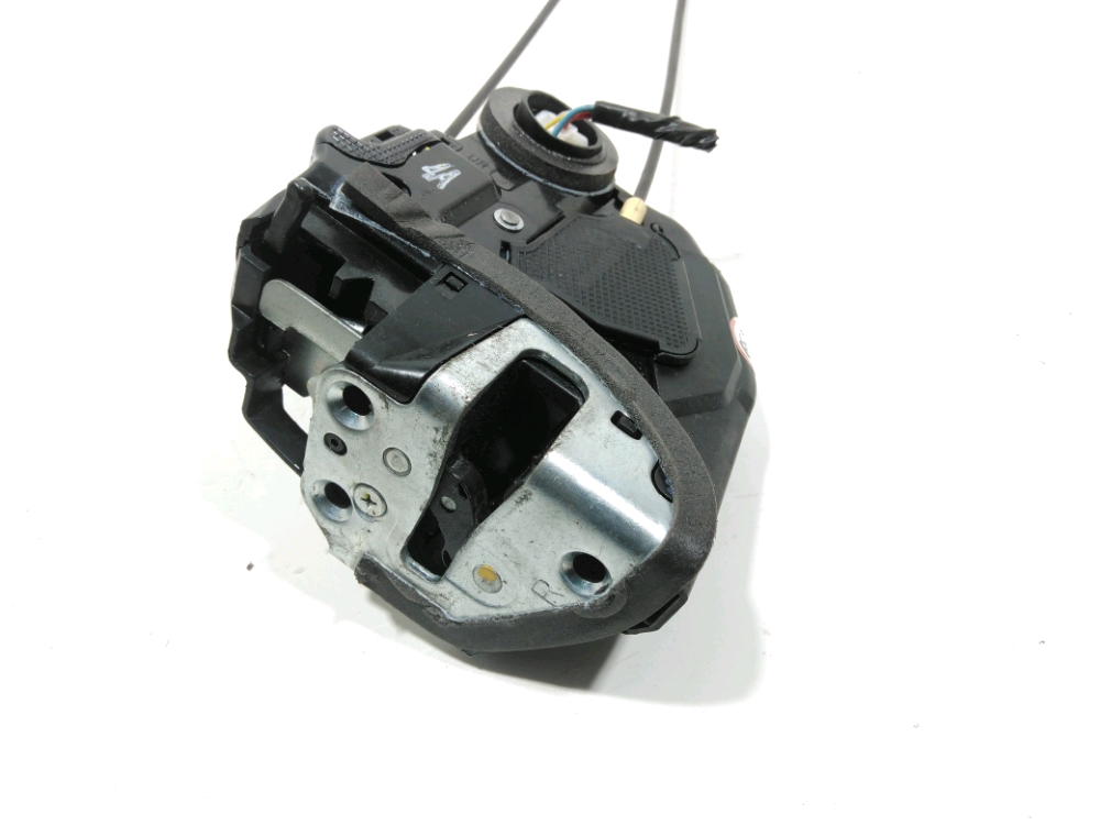 Serrure de porte arriere droite