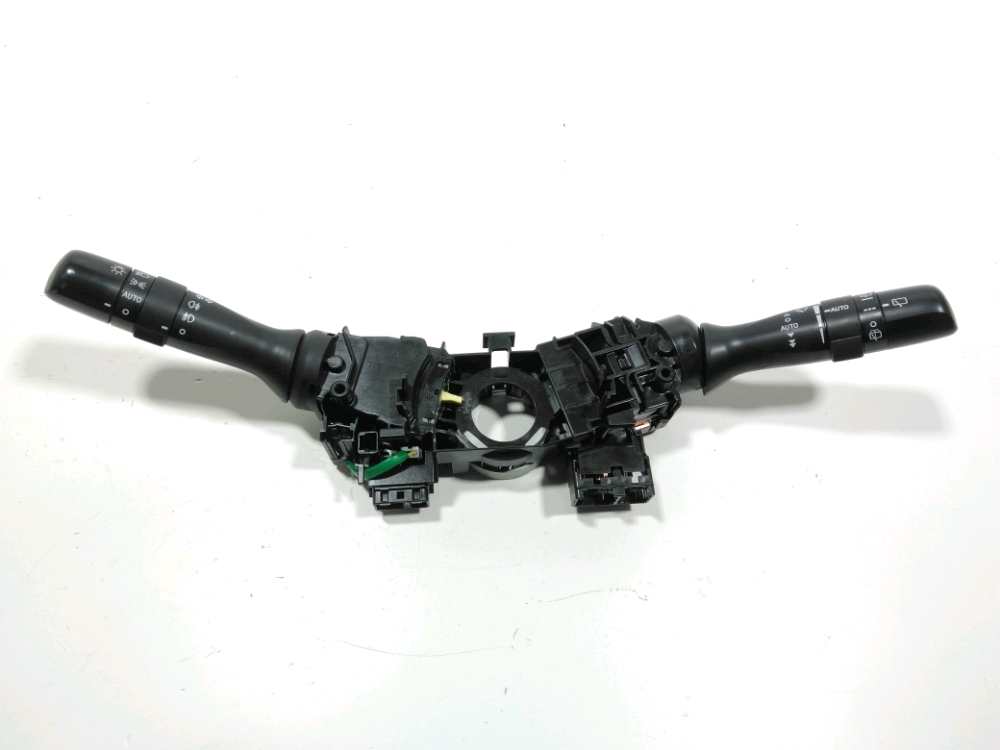 Commande sous-volant