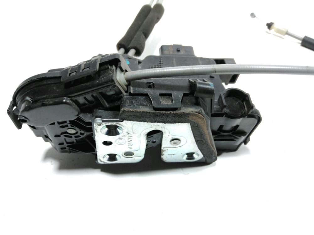 Serrure de porte arrière gauche