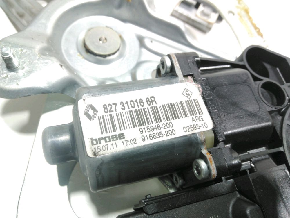 Lève-vitre électrique arrière gauche