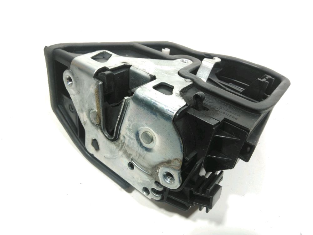 Serrure de porte arrière gauche