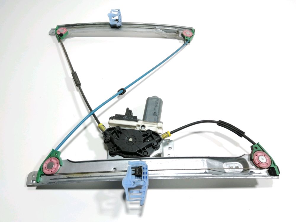 Lève-vitre électrique avant gauche